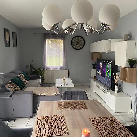 Chambre Avec Balcon Proche Vichy Saint-Remy-en-Rollat Exterior photo